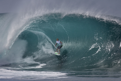John-John-Florence-Pipeline-2011-Bangerter-3