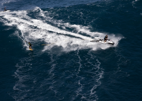 Kai-Lenny-Jaws-2009-Bangerter-46