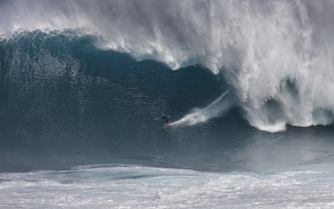 4-Shane-Dorian-Jaws-Sequence-2011-Bangerter-4